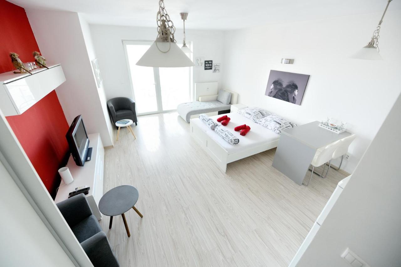 Apartman Centroom Piest'any Eksteriør billede