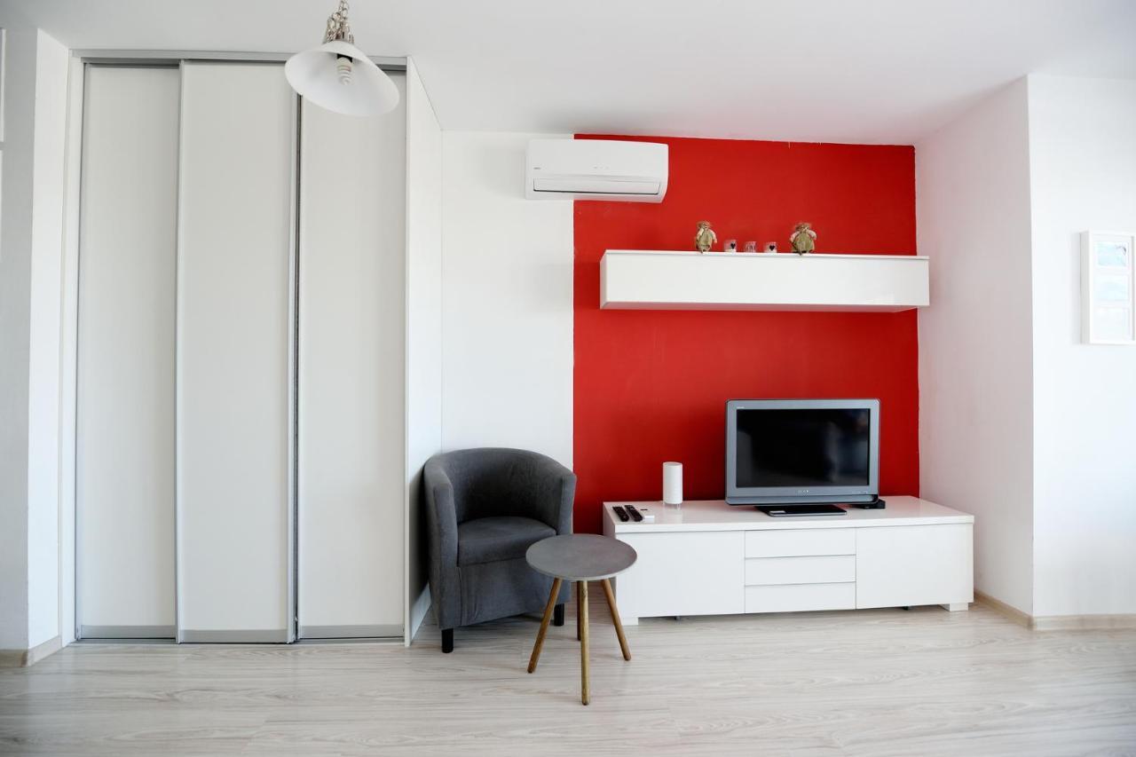 Apartman Centroom Piest'any Eksteriør billede